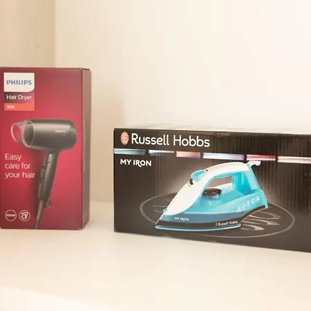 Brand New 2bed In By Homely Apartment *