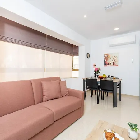 Brand New 2bed In By Homely Appartement